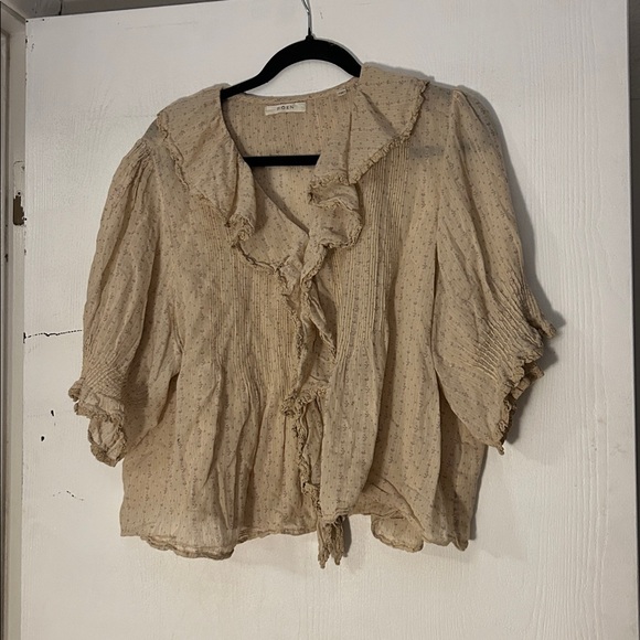 Doen Cream Ruffle Blouse - Picture 3 of 9